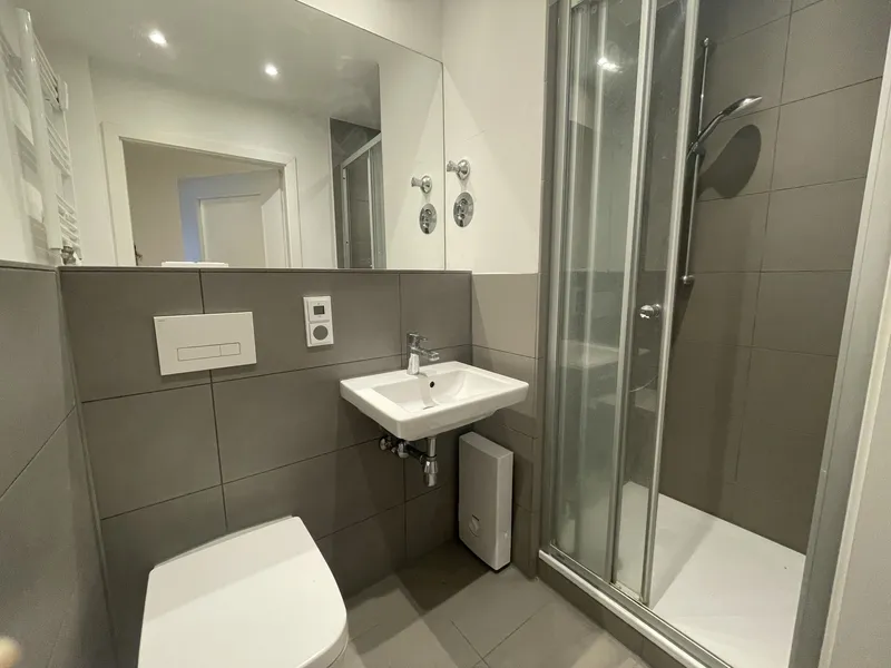 1 Zimmer Wohnung mit EBK und Balkon — photo 1